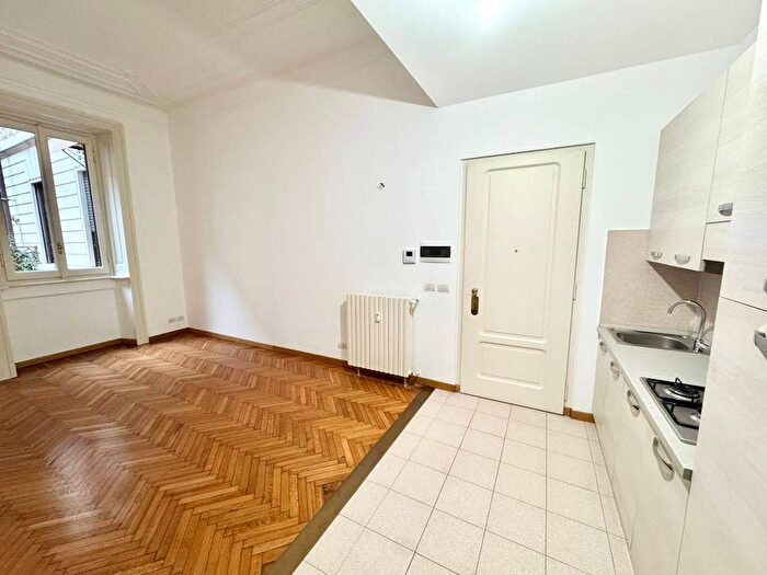 Appartamento bilocale in affitto in Via Bernardino Zenale, San Vittore, Milano