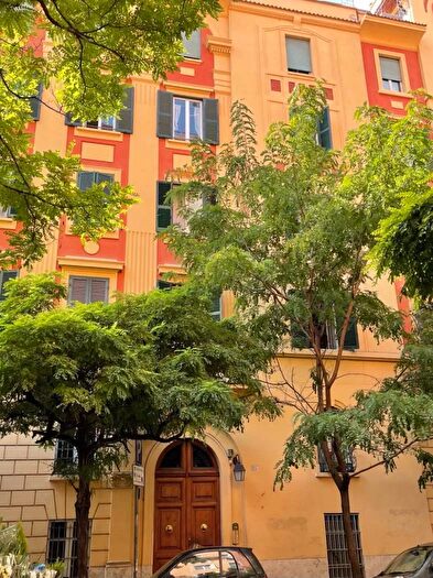 Appartamento con 5 locali in vendita in Via Francesco De Sanctis Roma, Roma