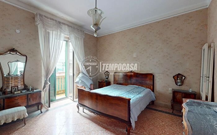 Appartamento trilocale in vendita in Via Sigismondo Castromediano, Bari