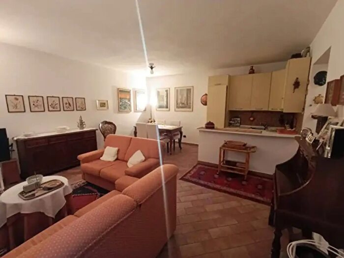 Appartamento trilocale in vendita in Via Giovanni Piccioli, Calcio