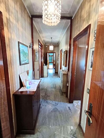 Casa con 10 locali in vendita in Via Montegrappa, Sassuolo