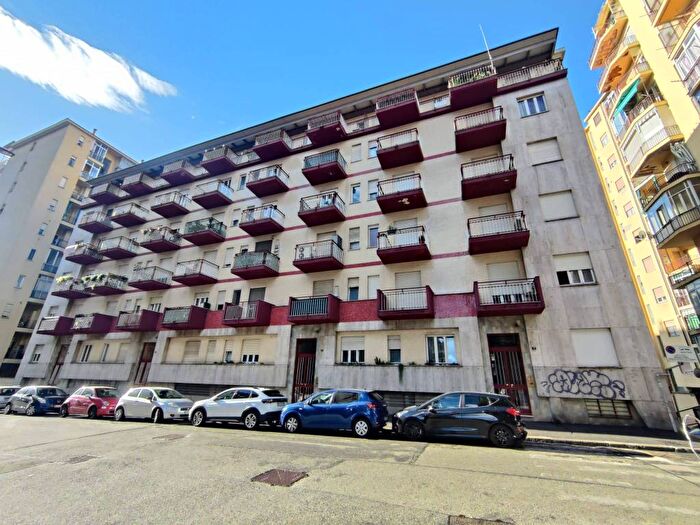 Appartamento bilocale in affitto in Via Testona, Italia, Torino