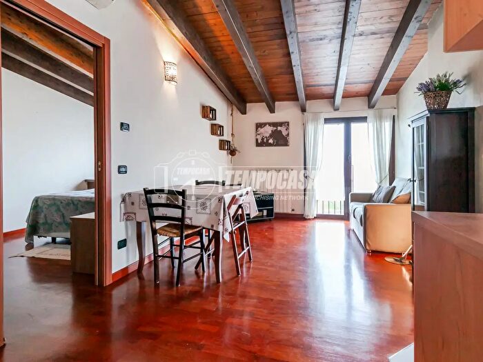 Appartamento bilocale in vendita in Via Adamo Stucchi, Cormano