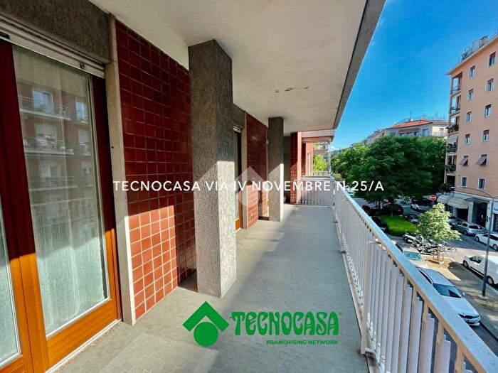 Appartamento quadrilocale in affitto in VIA TODESCHINI, Borgo Trento, Verona