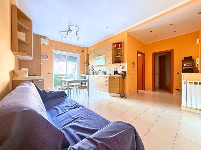 Appartamento trilocale in vendita in Via Pieve Fosciana, Roma