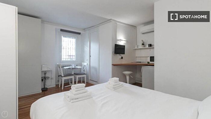 Appartamento in affitto in Via della Moscova, Moscova, Milano