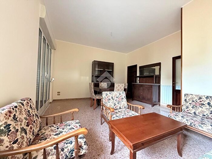 Appartamento quadrilocale in vendita in V Salita Cappuccinelli, Reggio Calabria