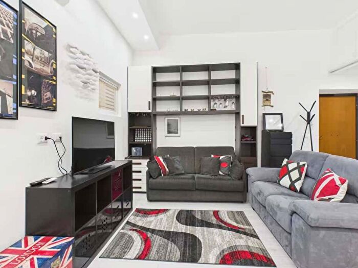 Appartamento bilocale in affitto in Viale Manzoni, Esquilino, Roma