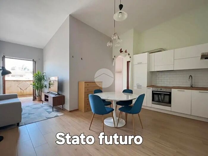 Appartamento trilocale in vendita in Via Lauro, Scalea