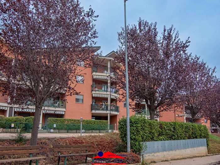 Appartamento trilocale in affitto in Strada Regione Braida, Centro, Busca