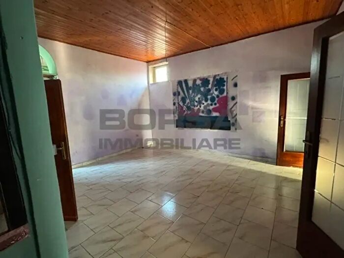Appartamento in vendita in Via Guglielmo Oberdan, Livorno