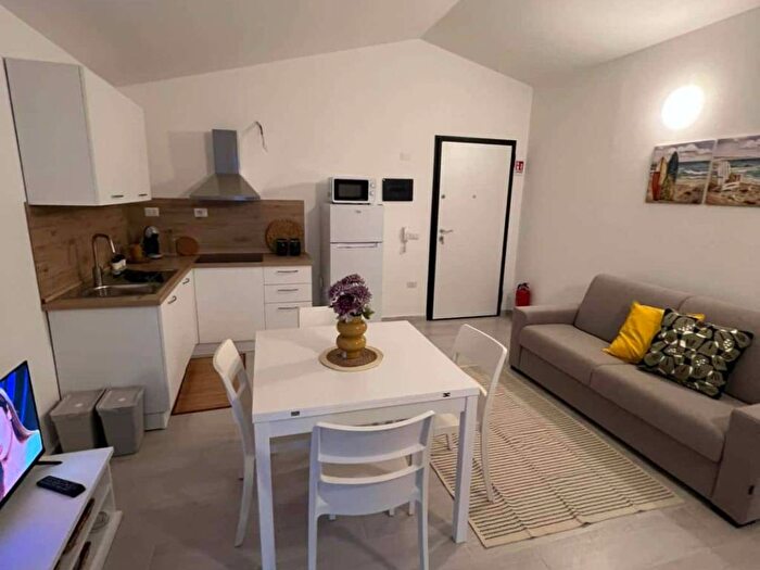 Appartamento bilocale in affitto in Via Giuseppe Maria, La Maddalena