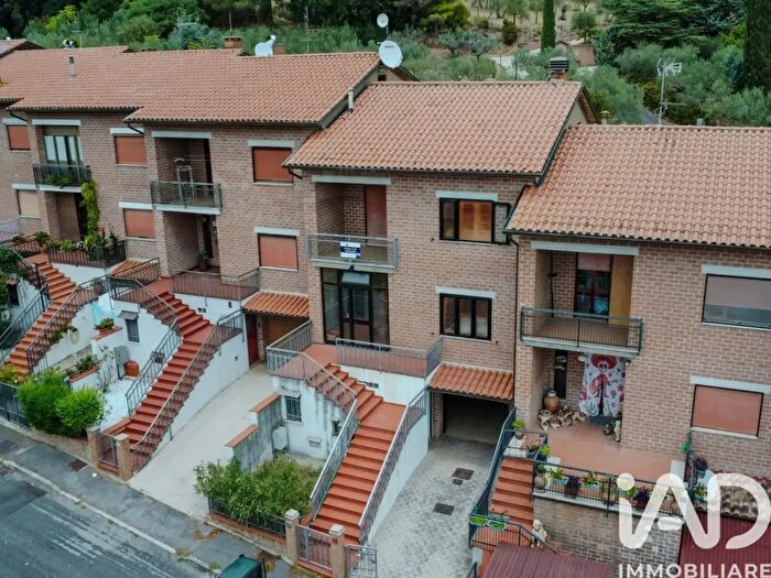 Casa con 5 locali in vendita in Via Ada Negri, Assisi