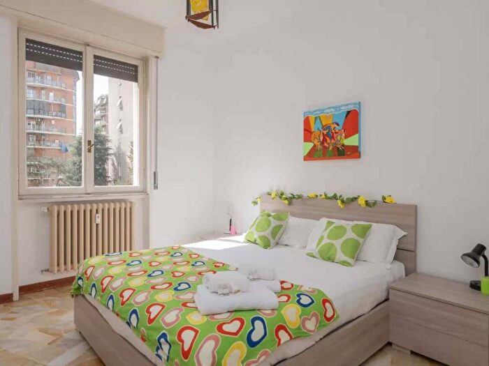 Appartamento bilocale in affitto in Via Privata delle Primule, Lorenteggio, Milano