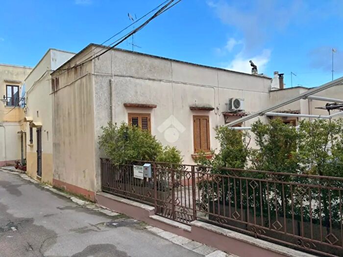 Casa bilocale in vendita in Via Giacomo Matteotti, Alezio