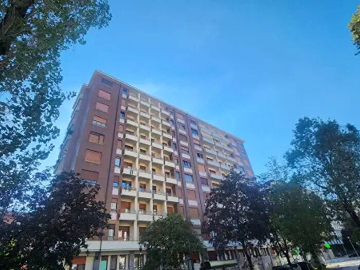 Appartamento con 5 locali in vendita in Corso Cosenza, Torino