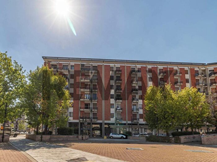 Appartamento quadrilocale in affitto in Centro, Cossato