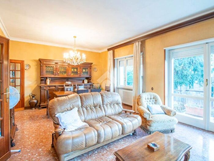 Appartamento con 5 locali in affitto in Via Nazareno Strampelli, Rieti