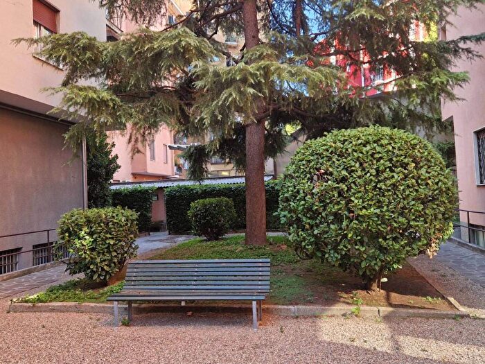 Appartamento bilocale in affitto in Via Domenico Millelire, Piazzale Siena, Milano