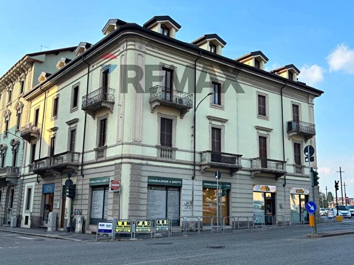 Appartamento trilocale in affitto in Via Orrigoni, Centro, Varese
