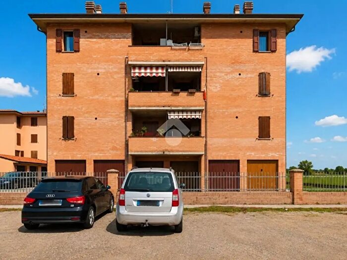 Appartamento bilocale in vendita in Via Garzolè, Castelfranco Emilia