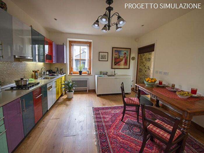 Appartamento trilocale in vendita in Via Maravagne, Concesio