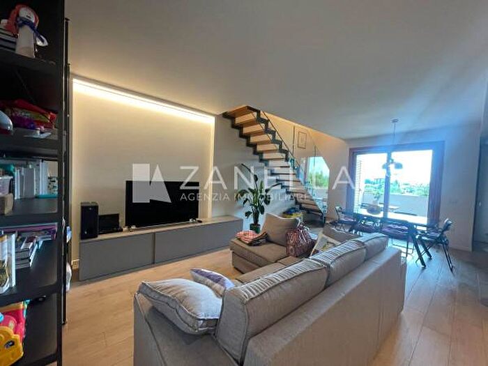 Appartamento con 5 locali in vendita in Viale delle Querce, Castelfranco Veneto