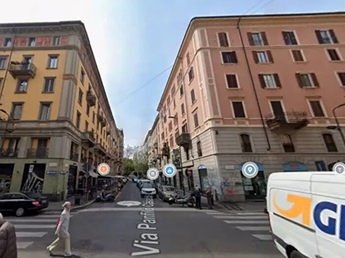 Appartamento quadrilocale in vendita in Milano