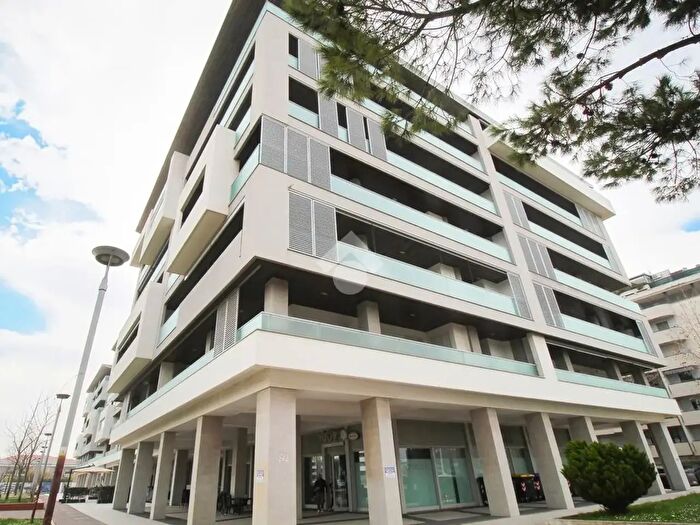 Appartamento quadrilocale in vendita in Via Inghilterra, Montesilvano