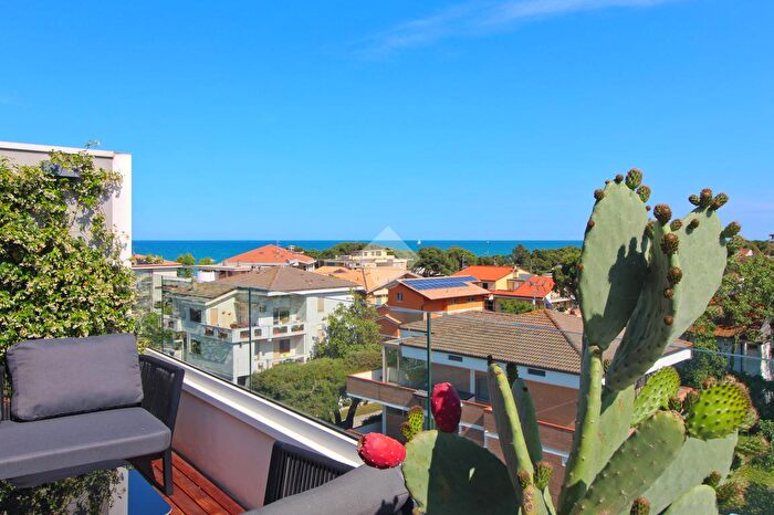 Appartamento quadrilocale in vendita in Via Portofino, Giulianova