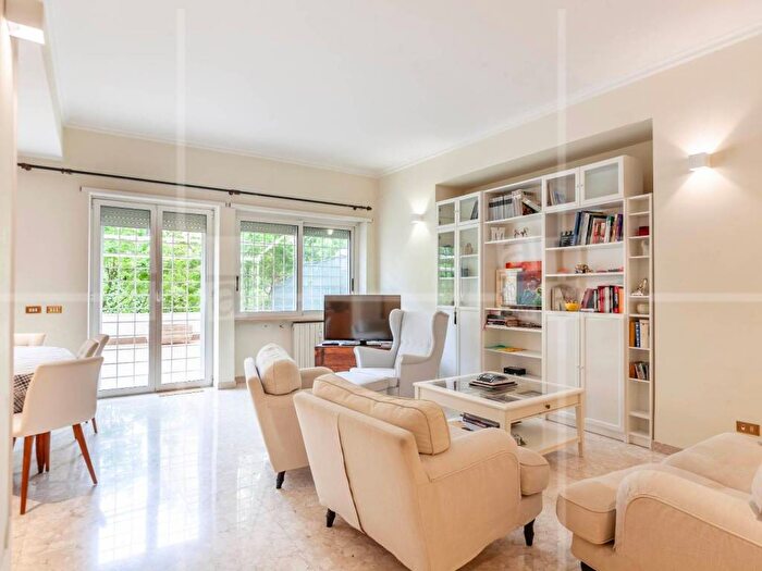 Appartamento con 5 locali in affitto in Via Giuseppe Belluzzo, Portuense, Roma