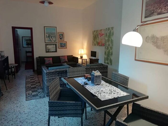 Casa quadrilocale in affitto in Vicolo Cariddi, Stagnone, Marsala