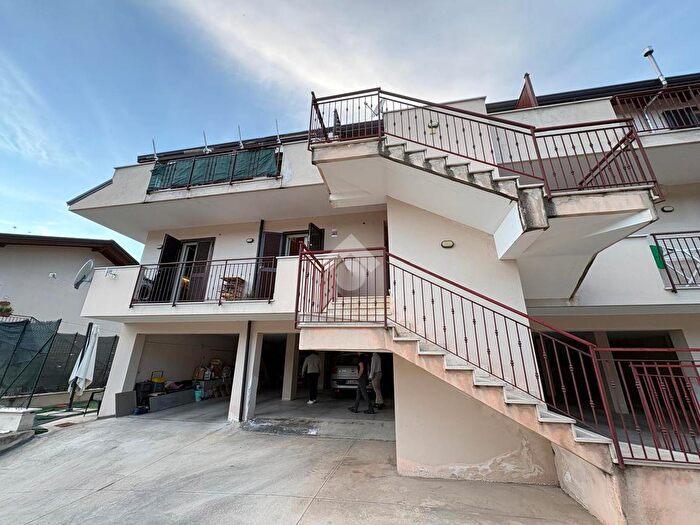 Appartamento quadrilocale in vendita in Appartamento Via Ripa, Fondi