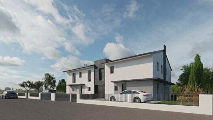 Casa quadrilocale in vendita in Via Don Giovanni Minzoni, Fusignano