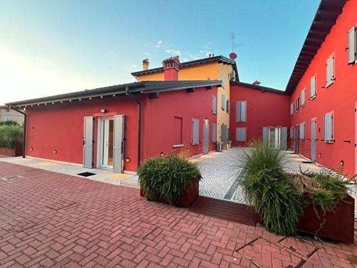 Appartamento quadrilocale in affitto in Baggiovara, Modena