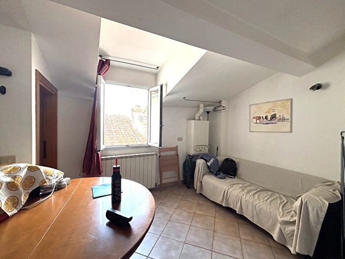 Appartamento bilocale in vendita in Via delle Caldaie, Firenze