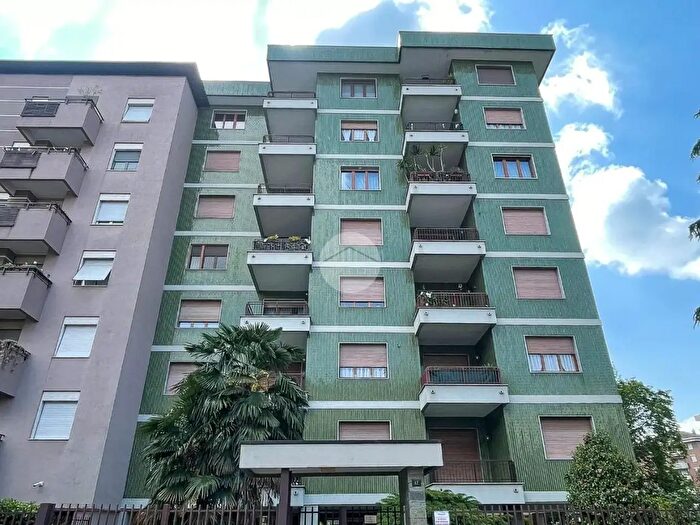 Appartamento quadrilocale in vendita in Via Papa Giovanni XXIII, Cormano