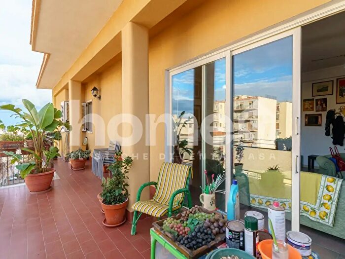 Appartamento quadrilocale in vendita in Pietro Mascagni, Catania