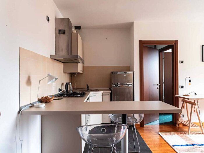 Appartamento bilocale in affitto in Via Antonio Rosmini, Paolo Sarpi, Milano
