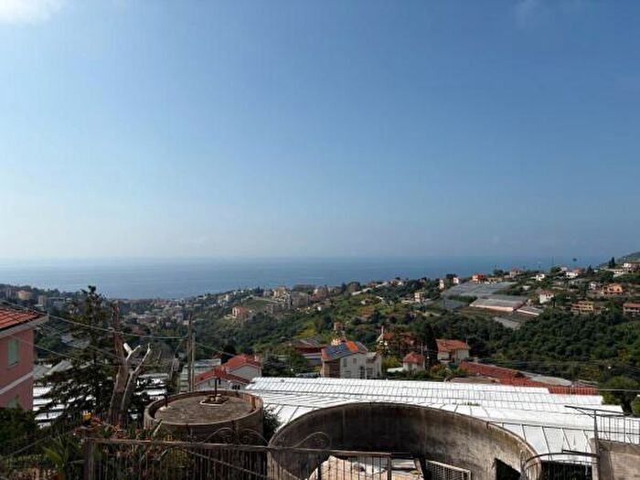 Casa con 6 locali in vendita in Via Gabriele dAnnunzio, Sanremo