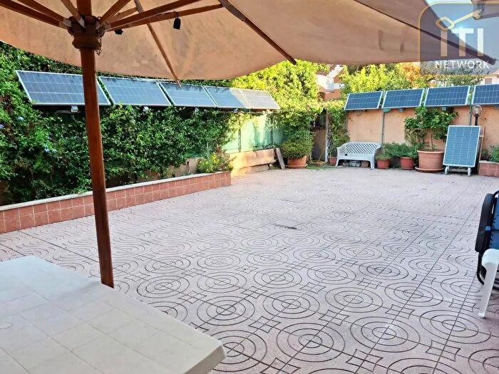 Appartamento trilocale in vendita in Via Elena, Ardea