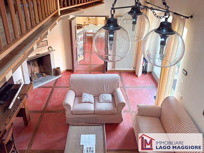 Appartamento trilocale in affitto in Via Guglielmo Marconi, Centro, Ispra