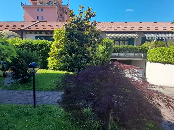 Appartamento bilocale in affitto in Via Brusuglio, Affori, Milano