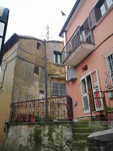 Appartamento trilocale in vendita in Via San Nicola, Postiglione