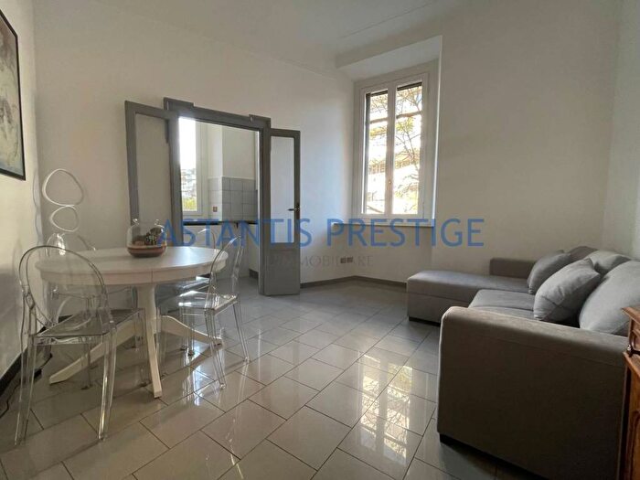 Appartamento bilocale in affitto in Viale Cassiodoro, Sempione, Milano