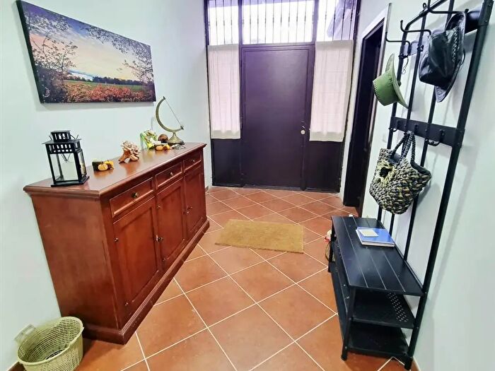 Appartamento con 5 locali in affitto in Via Macchia Santa Maria, Montemiletto