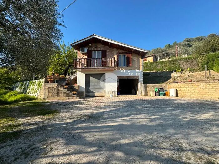 Appartamento bilocale in vendita in Via degli Anemoni, Monterotondo