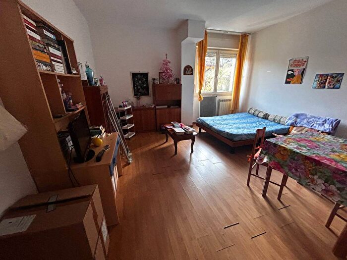Appartamento bilocale in affitto in Via Aldo Moro, Montegrillo, Perugia