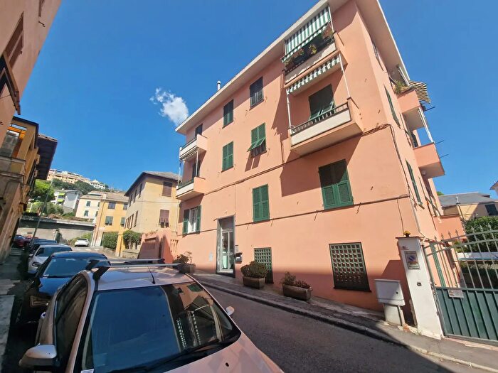 Appartamento con 5 locali in vendita in Via Giuseppe Majorana, Genova