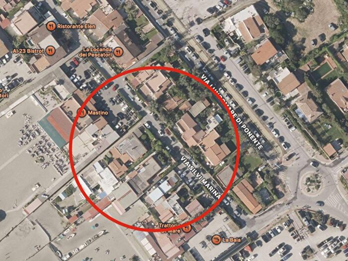 Appartamento quadrilocale in affitto in Via Silvi Marina, Fregene, Fiumicino